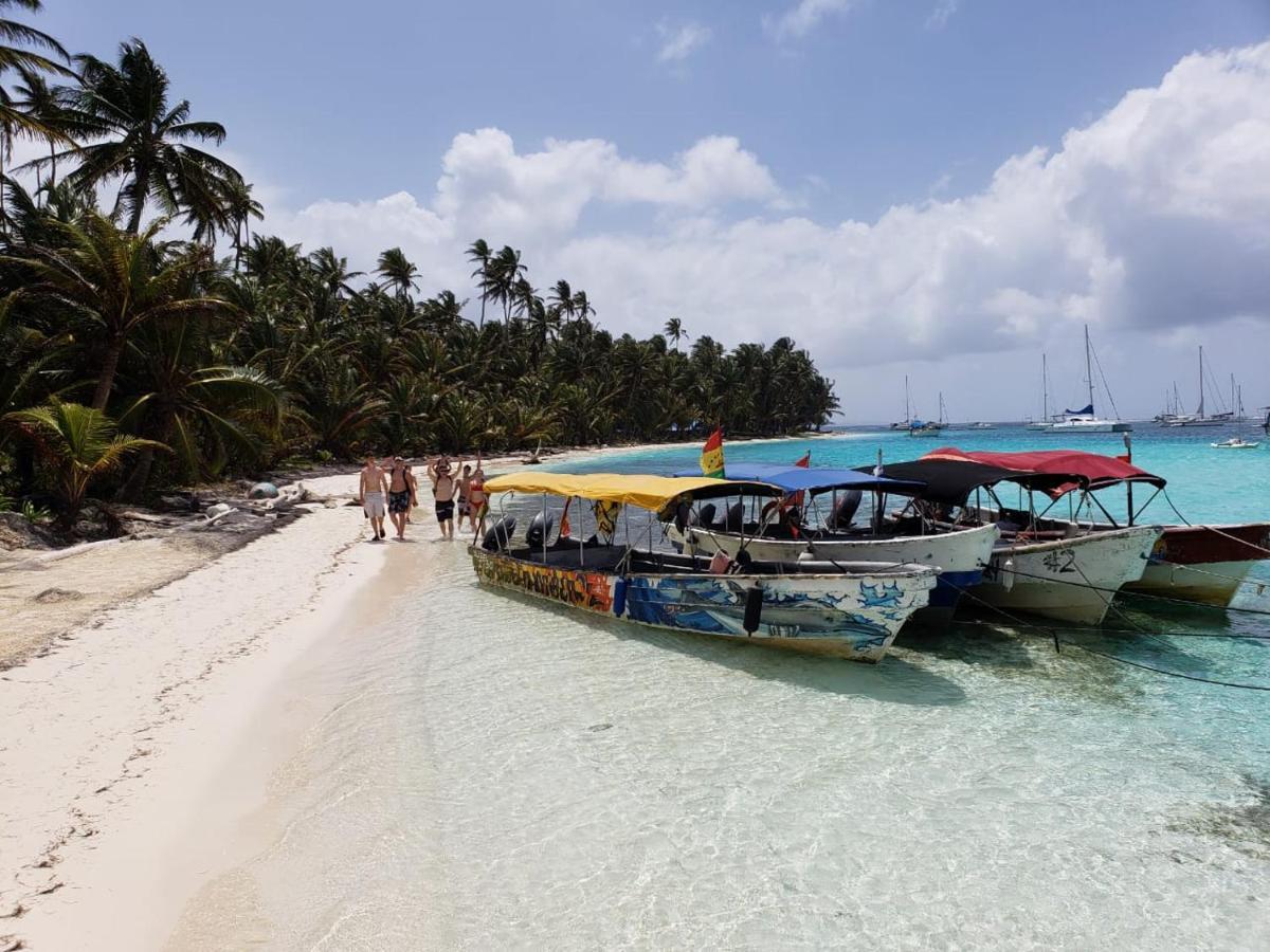 Lodge Private In San Blas Islands Meals Waisalatupo