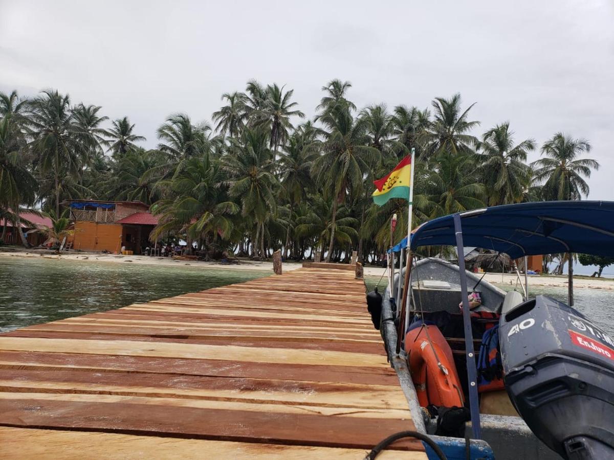 Lodge Private In San Blas Islands Meals Waisalatupo