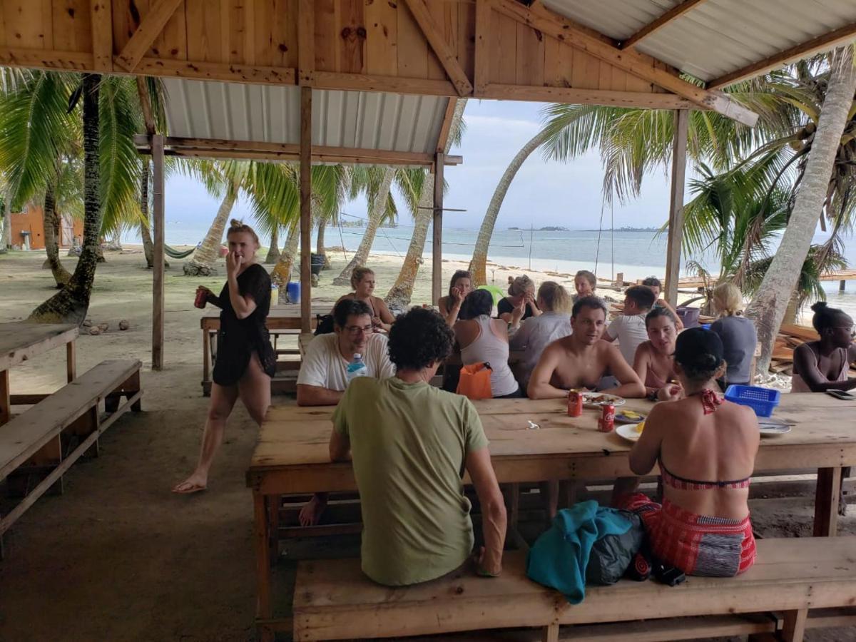 Private In San Blas Islands Meals * Waisalatupo