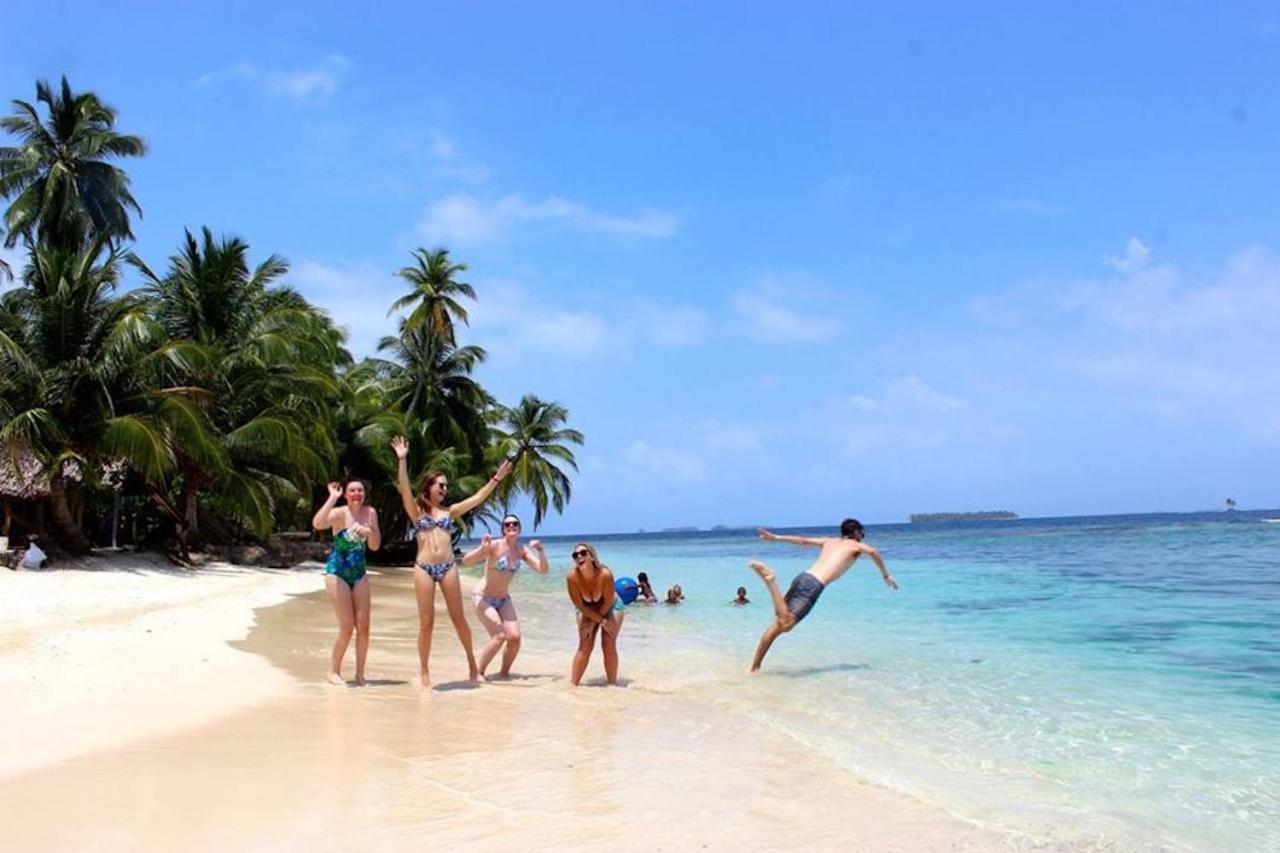Private In San Blas Islands Meals Lodge Waisalatupo